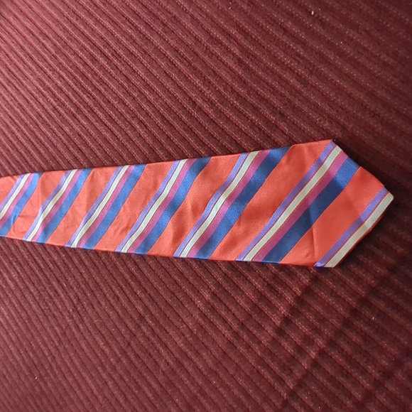 Tommy Hillfiger Silk Tie - Picture 2 of 5